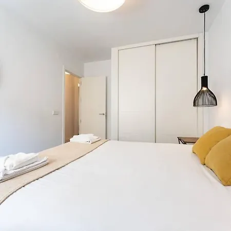 Super Central Malaga Flat With Terrace And Free Parking Zewnętrze zdjęcie