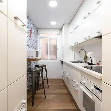 Super Central Malaga Flat With Terrace And Free Parking Zewnętrze zdjęcie